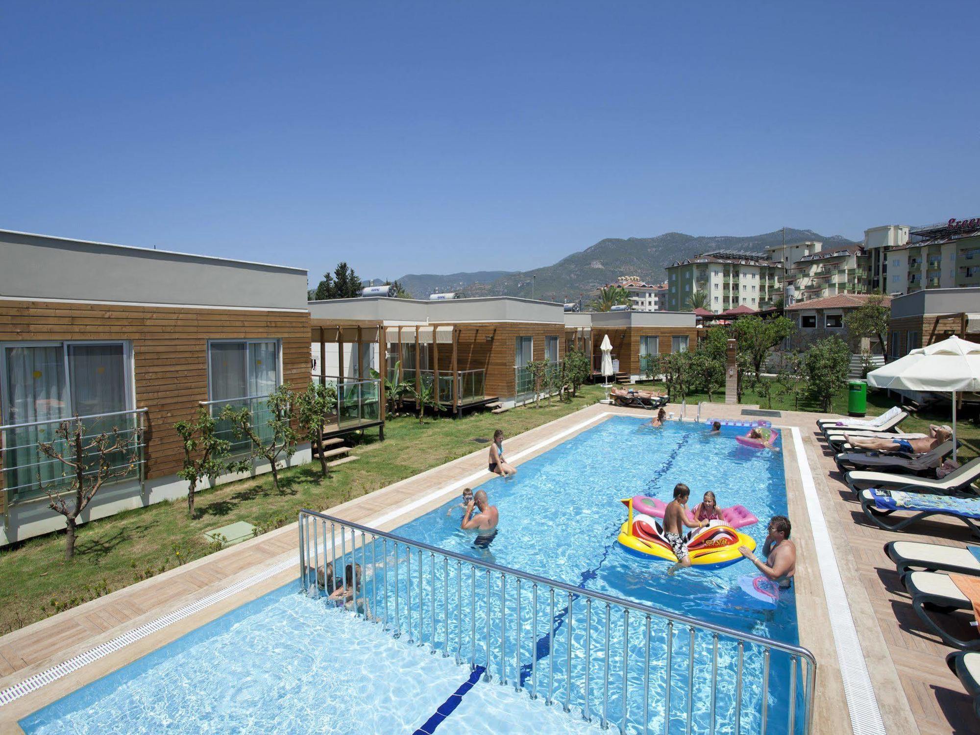 Garden & 5* Alanya